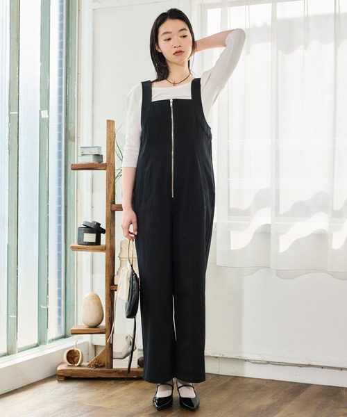 mysty woman(ミスティウーマン)の「フロントZIPオーバーオール 666534(サロペット/オーバーオール・レディース・オフホワイト/ブラック・FREE)」の4枚目の写真