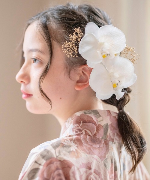 Catherine Cottage(キャサリンコテージ)の「胡蝶蘭ヘッドアクセサリー8点セット(その他ヘアアクセサリー・キッズ・オフホワイト・FREE)」の4枚目の写真