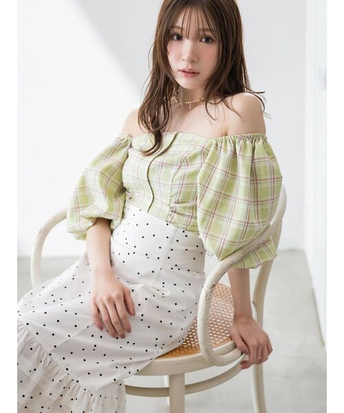 MERCURYDUO（マーキュリーデュオ）の「2WAYチェックオフショルベアブラウス（シャツ/ブラウス・レディース・ブルー/ライム・FREE）」の4枚目の写真