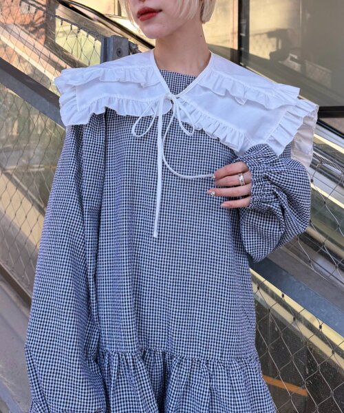 w closet(ダブルクローゼット)の「衿付きミニワンピース(スカート・レディース・レッド/ブラック・FREE)」の7枚目の写真