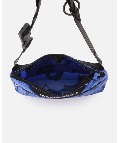 marimekko(マリメッコ)の「Unikko / Neat Crossbody bag S(ショルダーバッグ・レディース・ネイビー・FREE)」の5枚目の写真