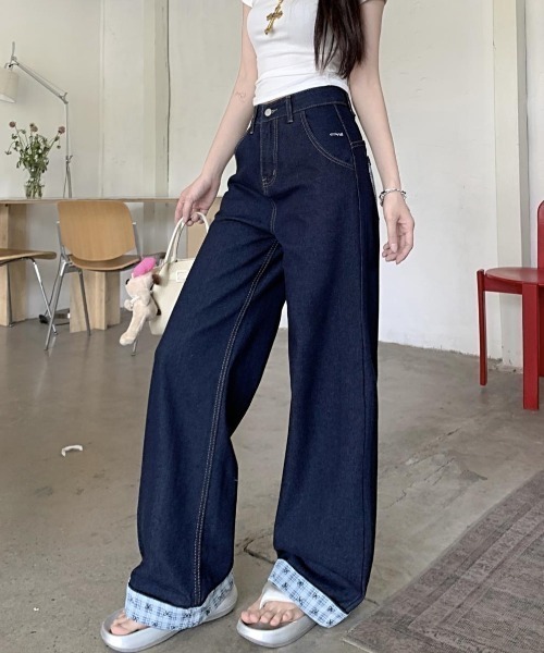 Vipoa(ヴィポア)の「チェックリボンロールアップデニム(デニムパンツ・レディース・ネイビー・MEDIUM/LARGE)」の6枚目の写真