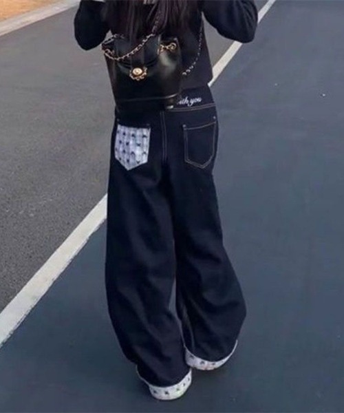 Vipoa(ヴィポア)の「チェックリボンロールアップデニム(デニムパンツ・レディース・ネイビー・MEDIUM/LARGE)」の19枚目の写真
