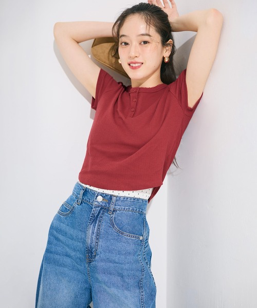 coca(coca)(コカ)の「リブヘンリーネックTシャツ(Tシャツ/カットソー・レディース・ブラック/ライトグレー/ホワイト/レッド・S/M/L)」の13枚目の写真
