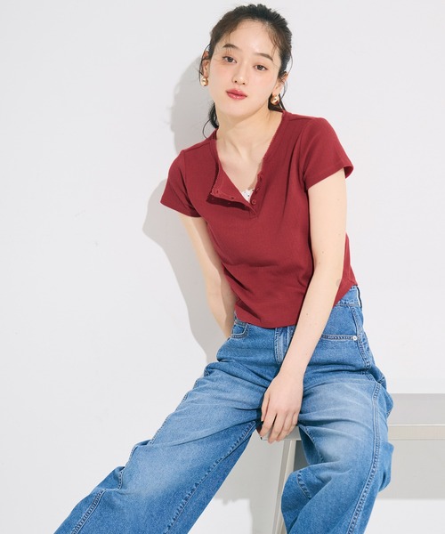 coca(coca)(コカ)の「リブヘンリーネックTシャツ(Tシャツ/カットソー・レディース・ブラック/ライトグレー/ホワイト/レッド・S/M/L)」の15枚目の写真