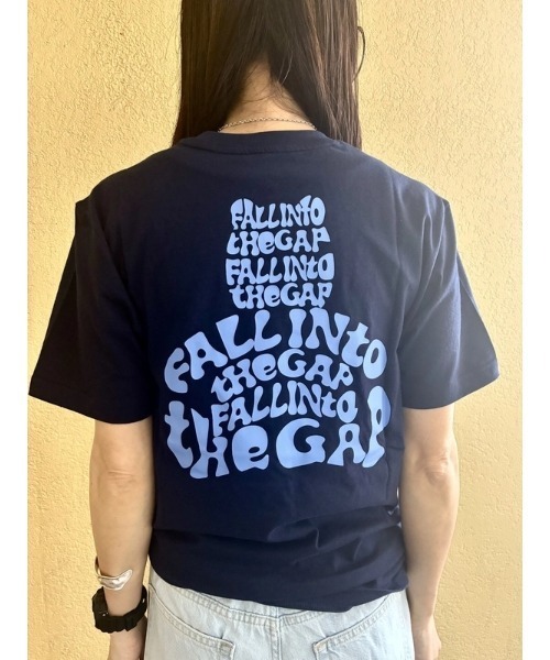 GAP(ギャップ)の「エブリディ ソフト リラックスフィット ブラナンベア ポケットTシャツ(ユニセックス)(Tシャツ/カットソー・メンズ・ピンク/ネイビー/イエロー/ホワイト/ブラック/グリーン・L/M/S/XS/XL)」の4枚目の写真