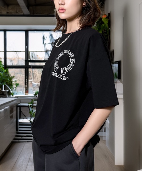 Candlestick（キャンドルスティック）の「ラインストーン ホースシュー ワイドシルエット ストレッチ 半袖Tシャツ（Tシャツ/カットソー・レディース・ホワイト/スミクロ/ブラック・M/L）」の10枚目の写真