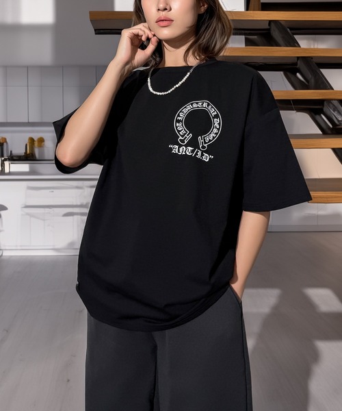 Candlestick（キャンドルスティック）の「ラインストーン ホースシュー ワイドシルエット ストレッチ 半袖Tシャツ（Tシャツ/カットソー・レディース・ホワイト/スミクロ/ブラック・M/L）」の12枚目の写真