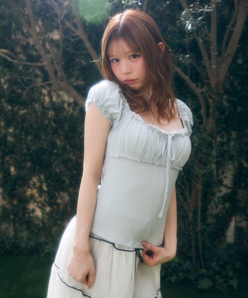 TITTY&CO.(ティティーアンドコー)の「ギャザートップス(Tシャツ/カットソー・レディース・チャコールグレー/アイボリー/ブルー/ピンク・FREE)」の5枚目の写真