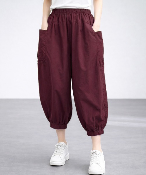 SallyLunn(サリーラン)の「大人カジュアルバルーンパンツ(その他パンツ・レディース・ベージュ/ブラック/カーキ/ワイン・MEDIUM/LARGE)」の2枚目の写真