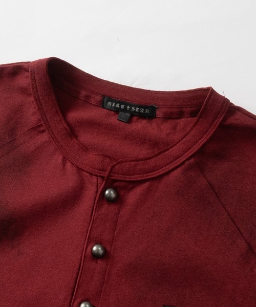 JOHN'S CLOSET(ジョンズクローゼット)の「【13】バイオウォッシュ ショートヘンリーネックTシャツ(Tシャツ/カットソー・メンズ・ブラック/アイボリー/ワインレッド・MEDIUM/LARGE)」の4枚目の写真