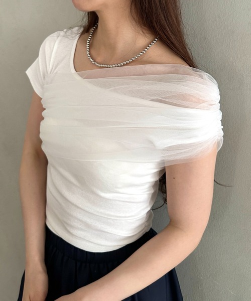 MYMOOD.(マイムード)の「チュールドッキングアシメントリーカットソー 半袖Tシャツ ワンショルダートップス(Tシャツ/カットソー・レディース・ブラック/ホワイト・FREE)」の3枚目の写真