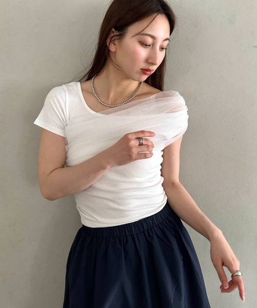 MYMOOD.(マイムード)の「チュールドッキングアシメントリーカットソー 半袖Tシャツ ワンショルダートップス(Tシャツ/カットソー・レディース・ブラック/ホワイト・FREE)」の14枚目の写真