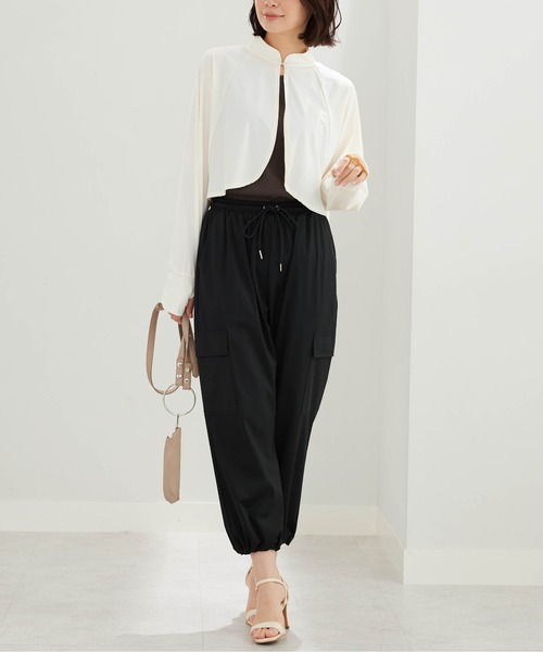 BELLUNA PLUS(ベルーナ)の「ヒンヤリ爽快!スタンド衿ボレロ(ポンチョ・レディース・アイボリー/ブラック・X-LARGE/LARGE/MEDIUM)」の6枚目の写真
