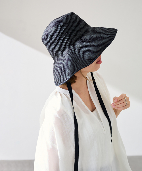 FRAMeWORK(フレームワーク)の「p cnq/パークニック CLEO バケット HAT(ハット・レディース・ブラック/ベージュ・FREE)」の1枚目の写真