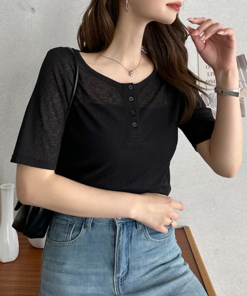 TREOVER（トレオーバー）の「サラっと軽やかな着心地の半袖ヘンリーネックTシャツ（Tシャツ/カットソー・レディース・ライトグレー/ピンク/ブラック・FREE）」の11枚目の写真