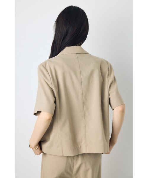 AZUL by moussy(アズールバイマウジー)の「クロップドハーフスリーブジャケット(テーラードジャケット・レディース・ベージュ/ブラック・MEDIUM/SMALL)」の15枚目の写真