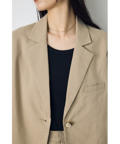 AZUL by moussy(アズールバイマウジー)の「クロップドハーフスリーブジャケット(テーラードジャケット・レディース・ベージュ/ブラック・MEDIUM/SMALL)」の17枚目の写真