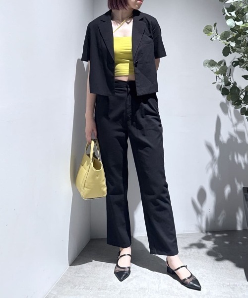 AZUL by moussy(アズールバイマウジー)の「【セットアップ対応】クロップドハーフスリーブジャケット リネン混 春服 夏服 半袖【身長別着用画像あり】(テーラードジャケット・レディース・ベージュ/ブラック・MEDIUM/SMALL)」の22枚目の写真