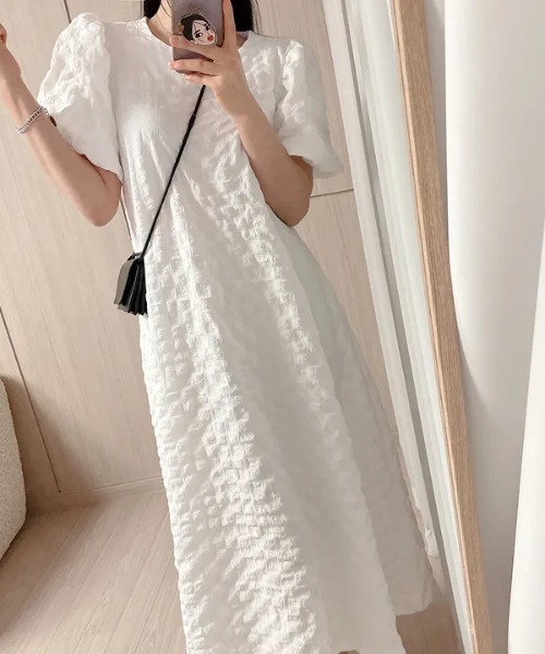 FAVORITO（ファヴォリート）の「Uネックロングワンピース（ワンピース・レディース・ブラック/ホワイト・F）」の5枚目の写真