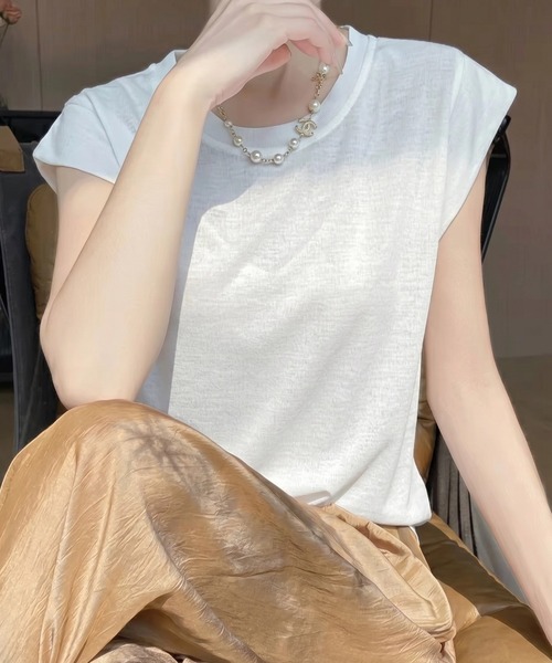 yuue' ( wear )(ユーイ)の「フレンチスリーブサマートップス(Tシャツ/カットソー・レディース・チャコールグレー/レッド/ブラック/ホワイト・FREE)」の12枚目の写真