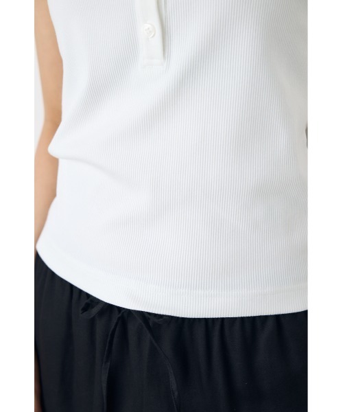 AZUL by moussy(アズールバイマウジー)の「ヘンリーネックタンクトップ(タンクトップ・レディース・ベージュ/オフホワイト/ブラック・SMALL/MEDIUM)」の20枚目の写真