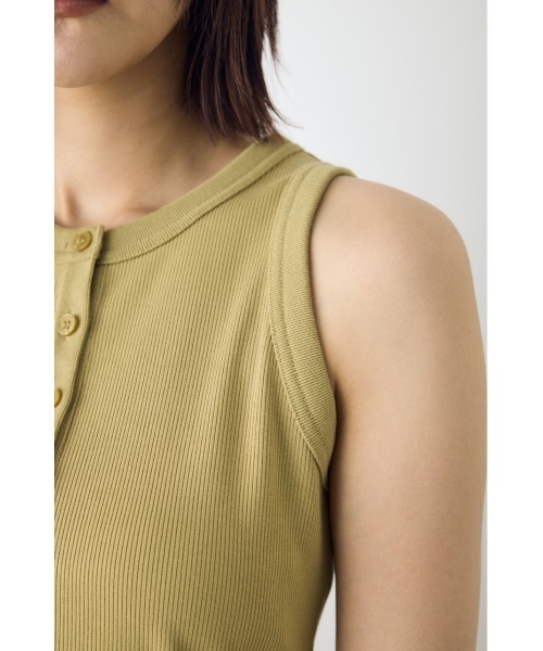 AZUL by moussy(アズールバイマウジー)の「ヘンリーネックタンクトップ(タンクトップ・レディース・ベージュ/オフホワイト/ブラック・SMALL/MEDIUM)」の12枚目の写真