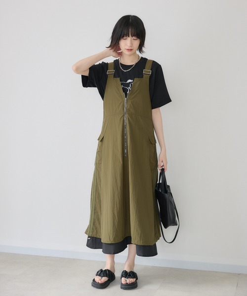 Paradise Picnic(パラダイスピクニック)の「33℃ サイドテープドロストジャンスカ(ジャンパースカート・レディース・ベージュ/カーキ/ブラック・FREE)」の5枚目の写真