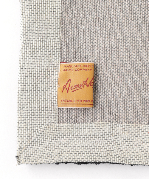 ACME FURNITURE（アクメファニチャー）の「MIDCITY MAT 50x70　ミッドシティ マット（ラグ/マット・レディース・ブラック・FREE）」の4枚目の写真