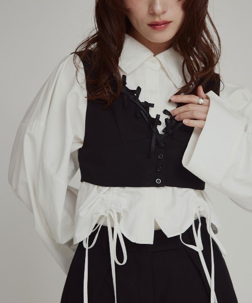 W:Huku(フーク)の「【W:Huku / ドライタッチツイル】リボンビスチェ / Dry-Touch Twill Ribbon Bustier(ベスト・レディース・ブラック/ベージュ・M/L)」の6枚目の写真
