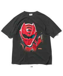 HG250178 スーパー戦隊 × ホームゲーム 【HOMEGAME】 - 半袖Tシャツ 2007 ゲキレッド TEE