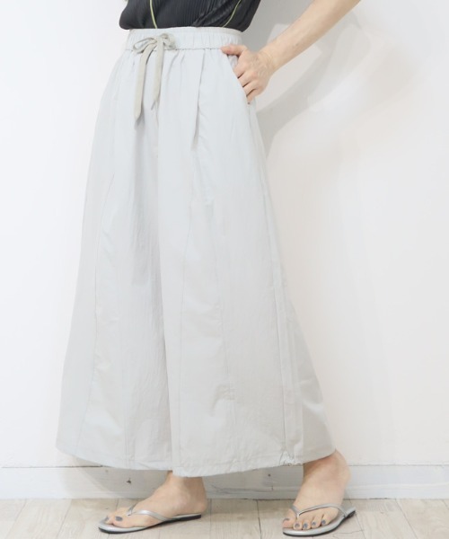 DISKEEN SURE(ディスキーンシュアー)の「2WAYハイブリッドワイドパンツ バルーンパンツ(その他パンツ・レディース・ブラック/グレイッシュベージュ/ネイビー/ベージュ・FREE)」の22枚目の写真