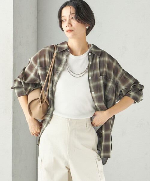 SHIPS(シップス)の「〈手洗い可能〉シアー チェック オーバー サイズ シャツ(シャツ/ブラウス・レディース・オリーブ/レッド・ONE SIZE)」の15枚目の写真