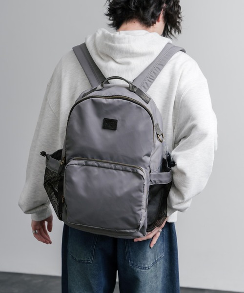 MEI(メイ)の「MEI メイ DAYPACK バックパック/リュックサック(バックパック/リュック・メンズ・ブラック/チャコール・FREE)」の9枚目の写真