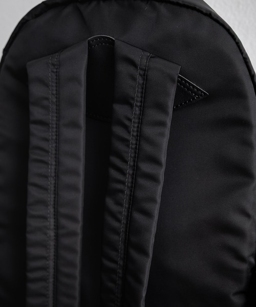 MEI(メイ)の「MEI メイ DAYPACK バックパック/リュックサック(バックパック/リュック・メンズ・ブラック/チャコール・FREE)」の22枚目の写真