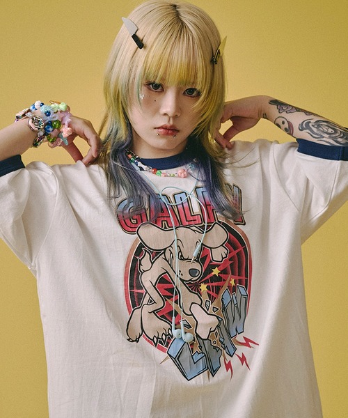 GALFY（ガルフィー）の「【GALFY/ガルフィー】古着みたいな新品ムービー Ｔシャツ（Tシャツ/カットソー・メンズ・杢グレー/オフホワイト・XL/L/M）」の2枚目の写真
