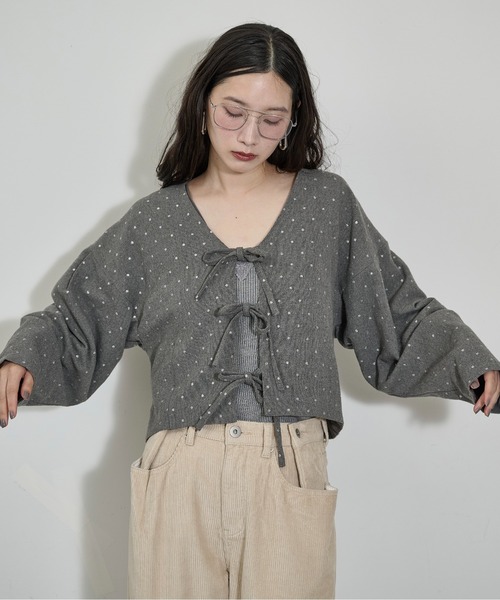 THE YOn(ザヨン)の「2wayグリッタードットツイードクロップドノーカラージャケット(ノーカラージャケット・レディース・チャコールグレー/グレー・FREE)」の3枚目の写真