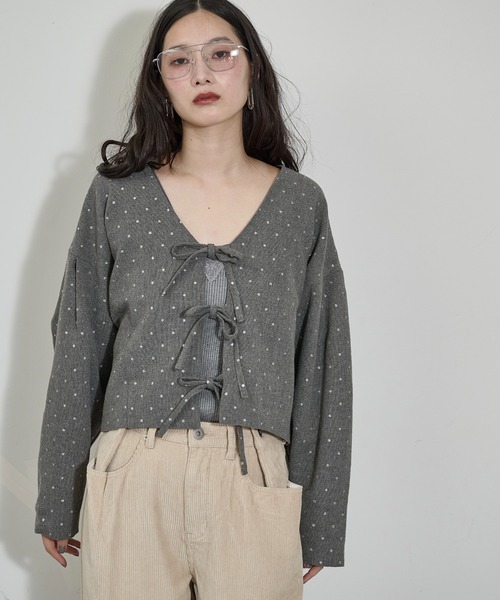 THE YOn(ザヨン)の「2wayグリッタードットツイードクロップドノーカラージャケット(ノーカラージャケット・レディース・チャコールグレー/グレー・FREE)」の5枚目の写真