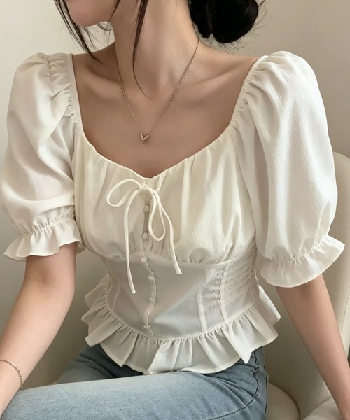 Sibra(シブラ)の「3color フロントリボンスクエアネックペプラムブラウス(Tシャツ/カットソー・レディース・ブルー/ホワイト/ブラック・M)」の9枚目の写真