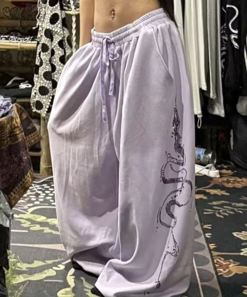 Teem Store（チームストア）の「ラインストーン付きワイドスウェットパンツ イージーパンツ（スウェットパンツ・レディース・パープル/チャコール/ホワイト/ブラック・L/M）」の10枚目の写真