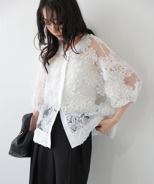 AMELY(エミリー)の「フラワーレースシアーカーディガン(カーディガン/ボレロ・レディース・ホワイト/ブラック・フリー)」の5枚目の写真