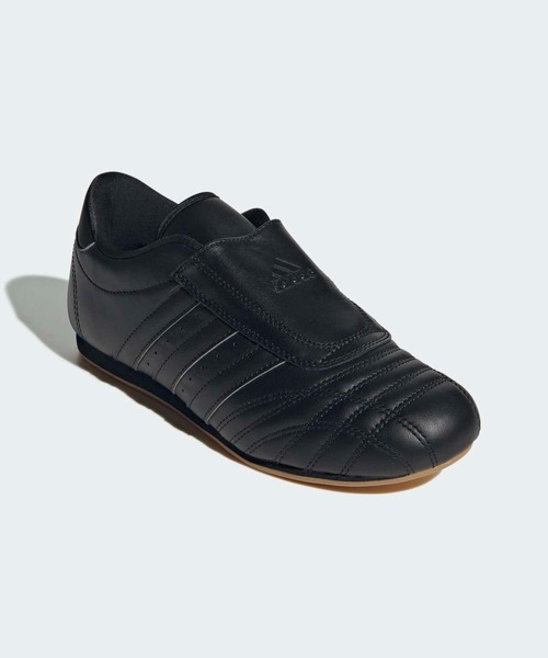 adidas(アディダス)の「アディダス テコンドー / adidas Taekwondo / アディダスオリジナルス adidas Originals(スニーカー・レディース・ブラック・22.5cm/23.0cm/23.5cm/24.0cm/24.5cm/25.0cm/25.5cm/26.0cm/26.5cm/27.0cm/27.5cm/22.0cm/28.0cm)」の4枚目の写真