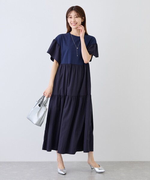 Jayro(ジャイロ)の「異素材ドッキングワンピース(ワンピース・レディース・ブラック/チャコールグレー/ネイビー・M)」の18枚目の写真
