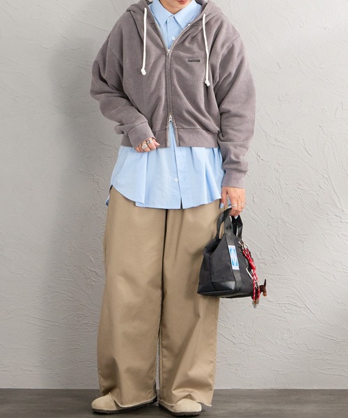 Healthknit（ヘルスニット）の「【WEB先行予約】[HEALTHKNIT/ヘルスニット] 別注 ショート丈 ブリーチ加工ジップパーカー（パーカー・レディース・アッシュグレー/ブラック/ネイビー/レッド/サックスブルー・F）」の14枚目の写真