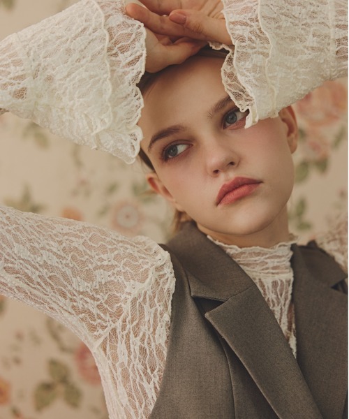 JILL by JILL STUART(ジルバイジルスチュアート)の「ベルト付きペプラムジレ(ベスト・レディース・ブラウン/グレー・FREE)」の21枚目の写真