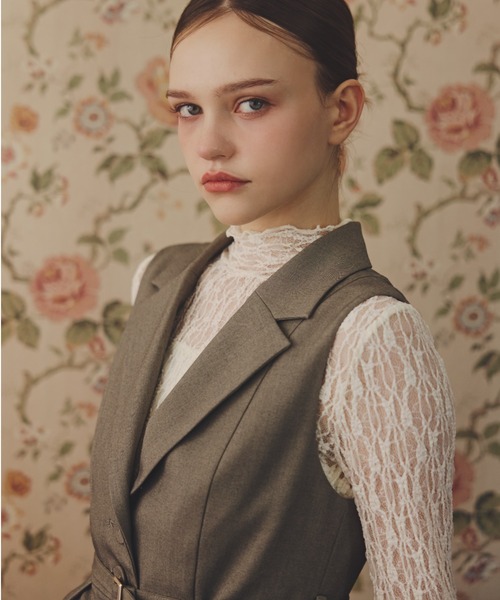 JILL by JILL STUART(ジルバイジルスチュアート)の「ベルト付きペプラムジレ(ベスト・レディース・ブラウン/グレー・FREE)」の20枚目の写真