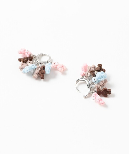 Ray BEAMS(レイビームス)の「LOTUS PINK / Bears ピアス(ピアス(両耳用)・レディース・シルバー・ONE SIZE)」の2枚目の写真