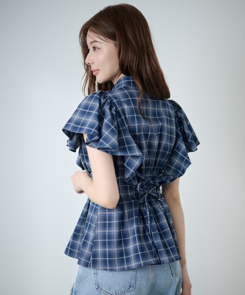 AND COUTURE(アンドクチュール)の「ラッフルスリーブチェックシャツブラウス(シャツ/ブラウス・レディース・ネイビー/ブルー・FREE)」の11枚目の写真