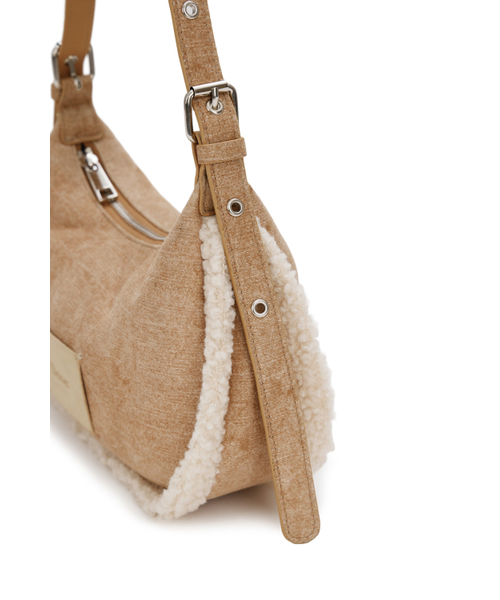 DEINET(ダイニット)の「FAUX SUEDE FUR MINI SHOULDER BAG IN BEIGE(ショルダーバッグ・レディース・その他・FREE)」の6枚目の写真