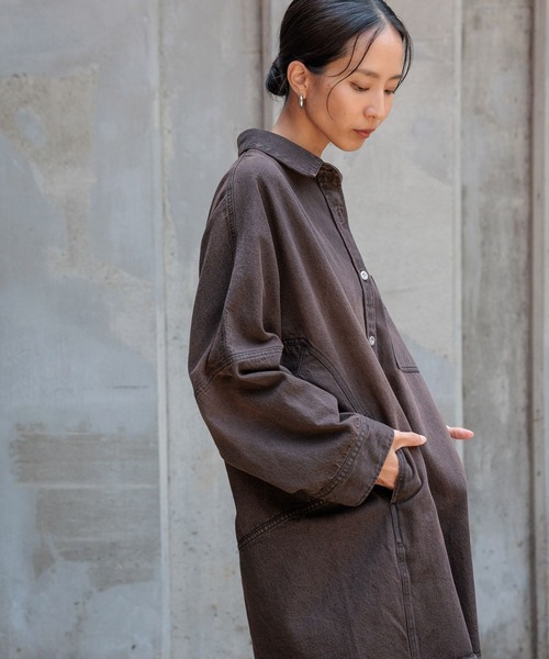HEREIAM(ヘレイアム)の「【HEREIAM】コクーンデニムシャツワンピース(ワンピース・レディース・ブラウン系/インディゴブルー・SMALL/MEDIUM)」の10枚目の写真
